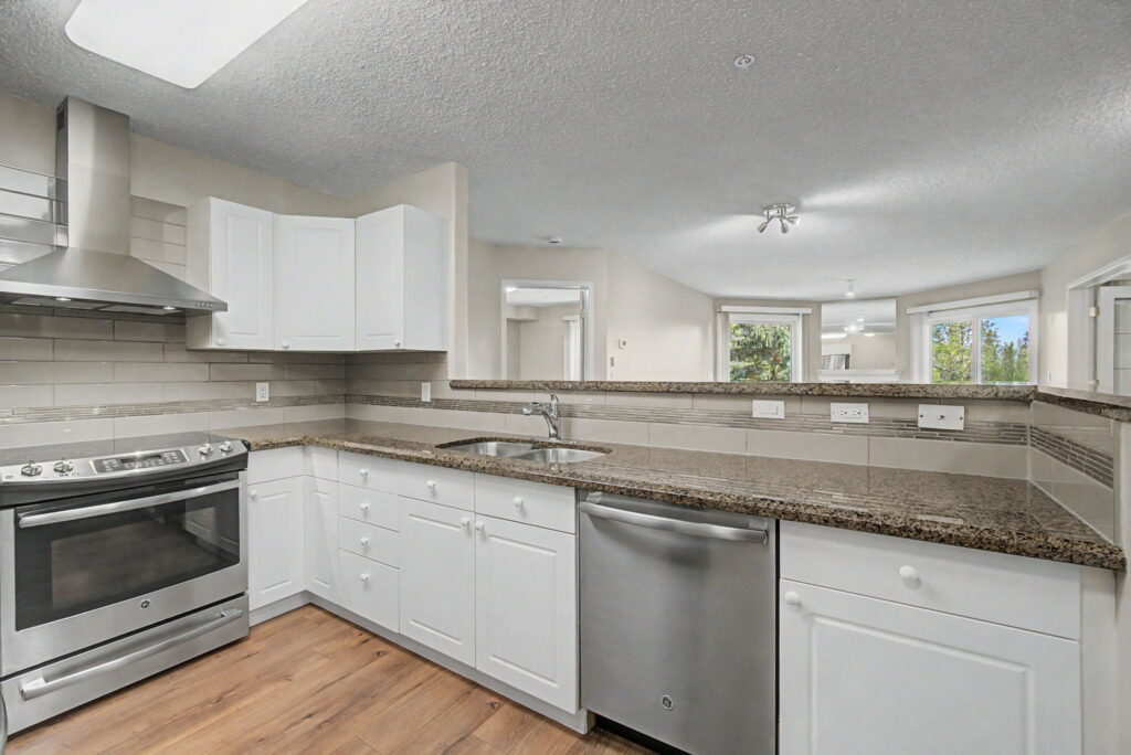 Photo 11 of #302 - 7951 96 ST, Edmonton